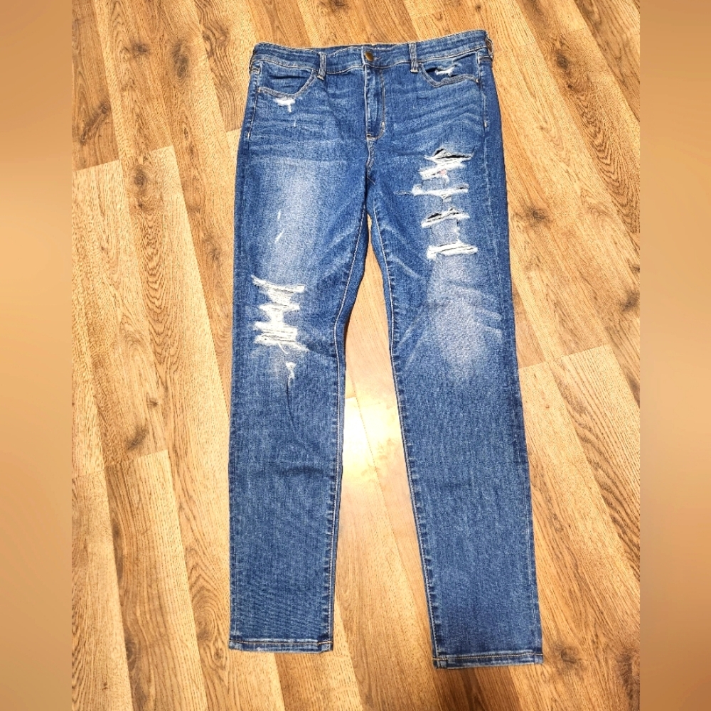 American Eagle Outfitters Blue Distressed Jeans